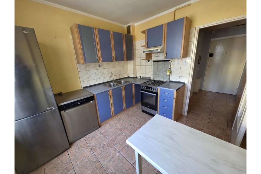 Wrocław, Wrocław-Fabryczna, Marka Hłaski, Kawalerka- osobno kuchnia Muchob&oacute;r Wielki Hłaski